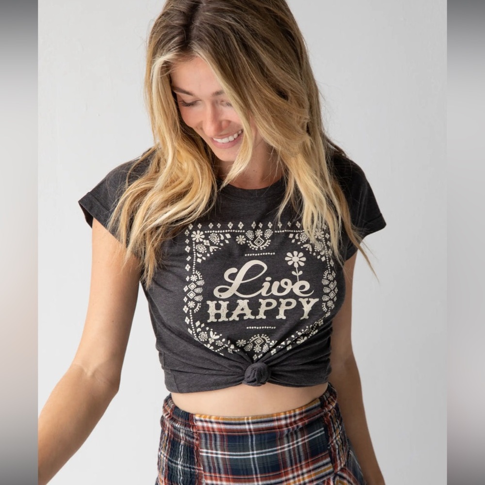 “Natural Life” Perfect Fit Tee